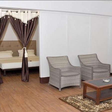 Hotel Orchid Annex Shillong Buitenkant foto